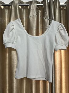 Chic White Puff Sleeve Crop Top