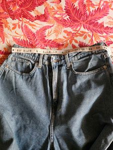 Mom loose fitted Jeans