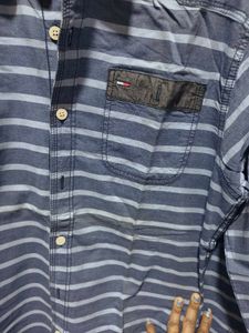 Tommy Hilfiger Striped Denim Shirt size M 40inch