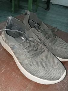TRV running Shoe