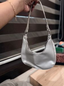 Sparkling Rhinestone Shoulder Bag