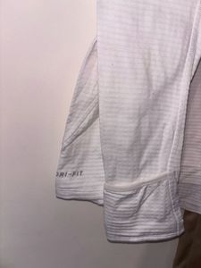 Nike Dri-FIT Pullover Half-Zip top