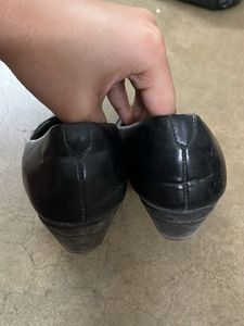 Classic Black StelaToes Heels