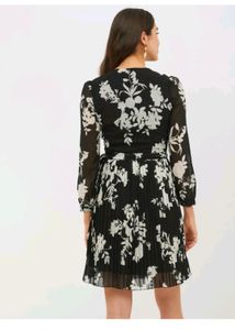 Trendy Black Dress