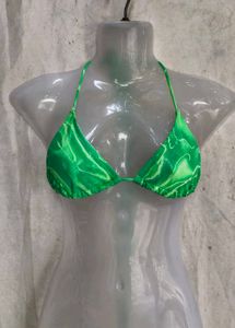 41810. Vibrant Green Marble Print Bikini Top