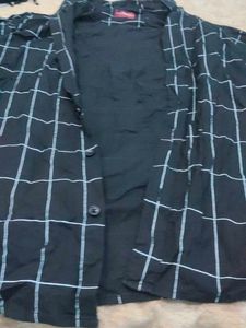 Men's Black &amp; White Grid Shirt
