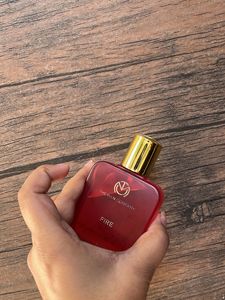 the man company perfume