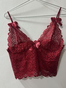 Elegant Red Lace Bralette with Bows and panty