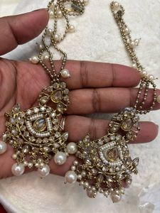 Elegant Pearl and Crystal Bridal Maang Tikka