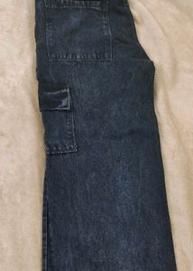 Stylish Black Cargo Jeans