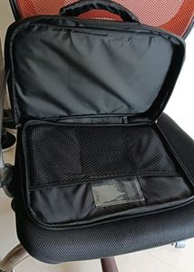 Black Step-IN Laptop Bag