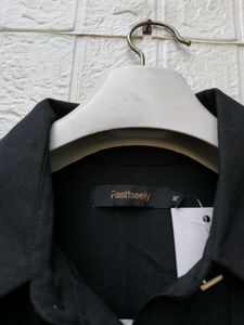 New with tag Korean Premium Chic Black Puff Sleeve