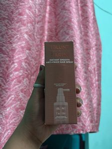 BBLUNT Tarini Anti-Frizz Hair Spray