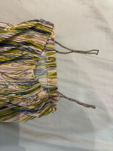 Pretty spaghetti style tube top