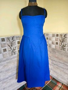 Elegant Royal Blue Midi Dress