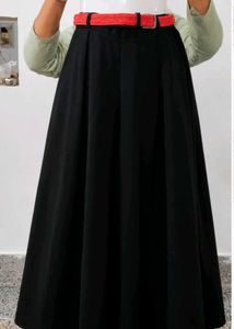 Jet Black High-Waisted Divided skirt