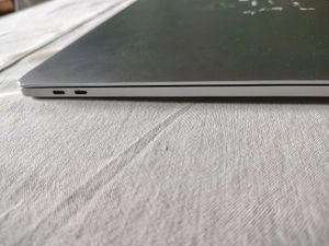 Apple MacBook Pro 16 inch with Touch Bar
