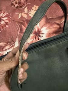 Grey Caprese Shoulder Bag for daily use