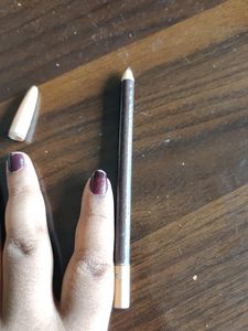 Dark Brown Colour Lip Liner
