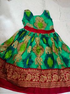 Girls Ethnic Dress for 7  to 8 yr