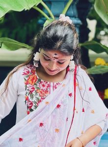 Floral Embroidered Kurta