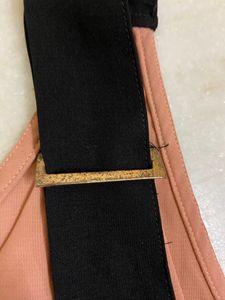 MAX FANCY SLEEVELESS TOP