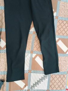 Black Acrylic Stretch Jeggings – Trendy