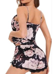 Floral Print Lace Trim Pajama Set
