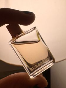 Burberry HER EDT Perfume