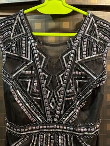 BOUTIQUE SEQUIN CAP SLEEVE SHIFT PARTY DRESS