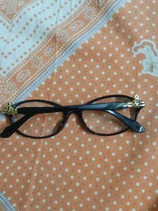 Stylish Black Oval Eyeglasses