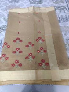 Embroidered Tan Saree with Red 🌹✨