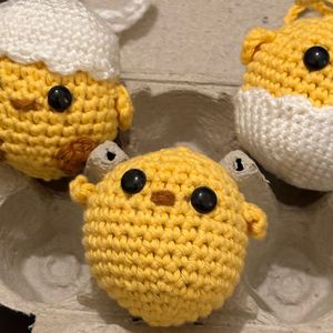 Cute Crochet Chick keychain