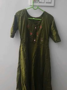 Olive Green Embroidered Kurta