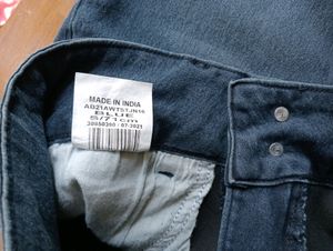Stretchable Highwaist Bootcut Jeans
