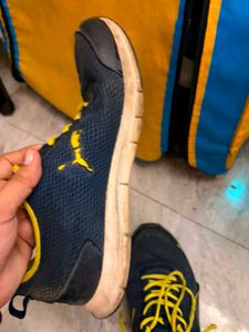 Men's Puma Navy &amp; Yellow Sneakers