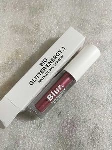 Blur Metallic Eyeshadow -plum Power