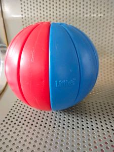 Little's Red & Blue Educational Play Ball