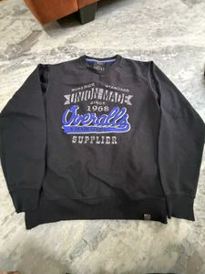 Black Graphic Sweatshirt