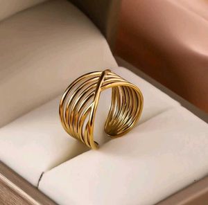 Stylish Gold Wire Wrap Ring