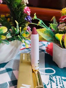 MyGlamm Perfect Curves Matte Lip Crayon-Passion Pa