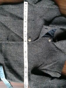Blazer For Girls With Two Pocket.