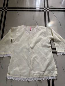 NewElegant Cream Kurta with Lace Trim