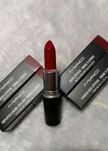 MAC RED COLOUR LIPSTICK