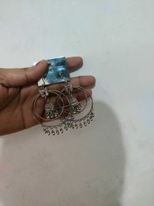 Assorted Fashion Jewelry &amp; Hair Clips Set
