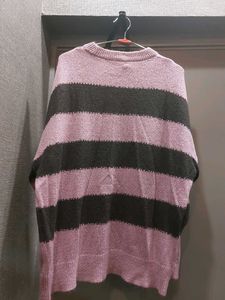 H&amp;M Women Black &amp; Purple Acrylic Knitted Jumper