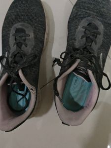 Used Shoes Redtape