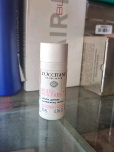 L'Occitane Reine des Pres Illuminating Lotion