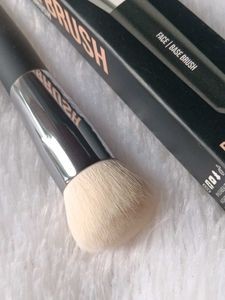 Huda beauty base brush 💕♥️