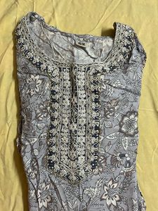 Beautiful Floral Print Kurta